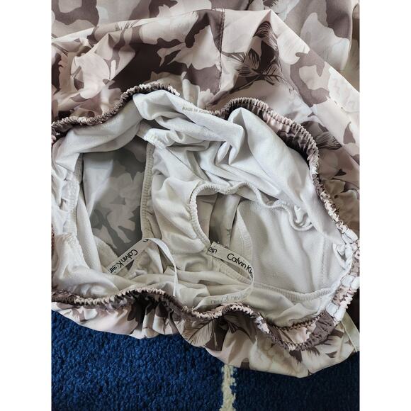Calvin Klein Floral Camo Print Active Shorts M - Picture 7 of 8